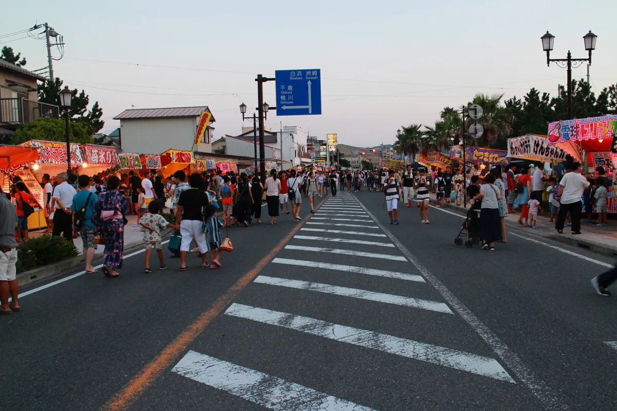 館山湾花火大会の露天